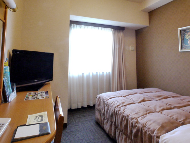 16026335/4.jpg